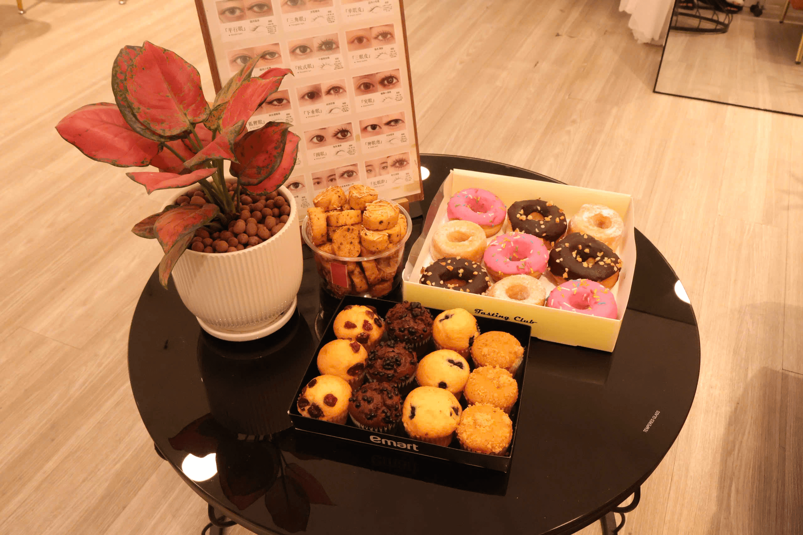 Khu vực tiếp khách